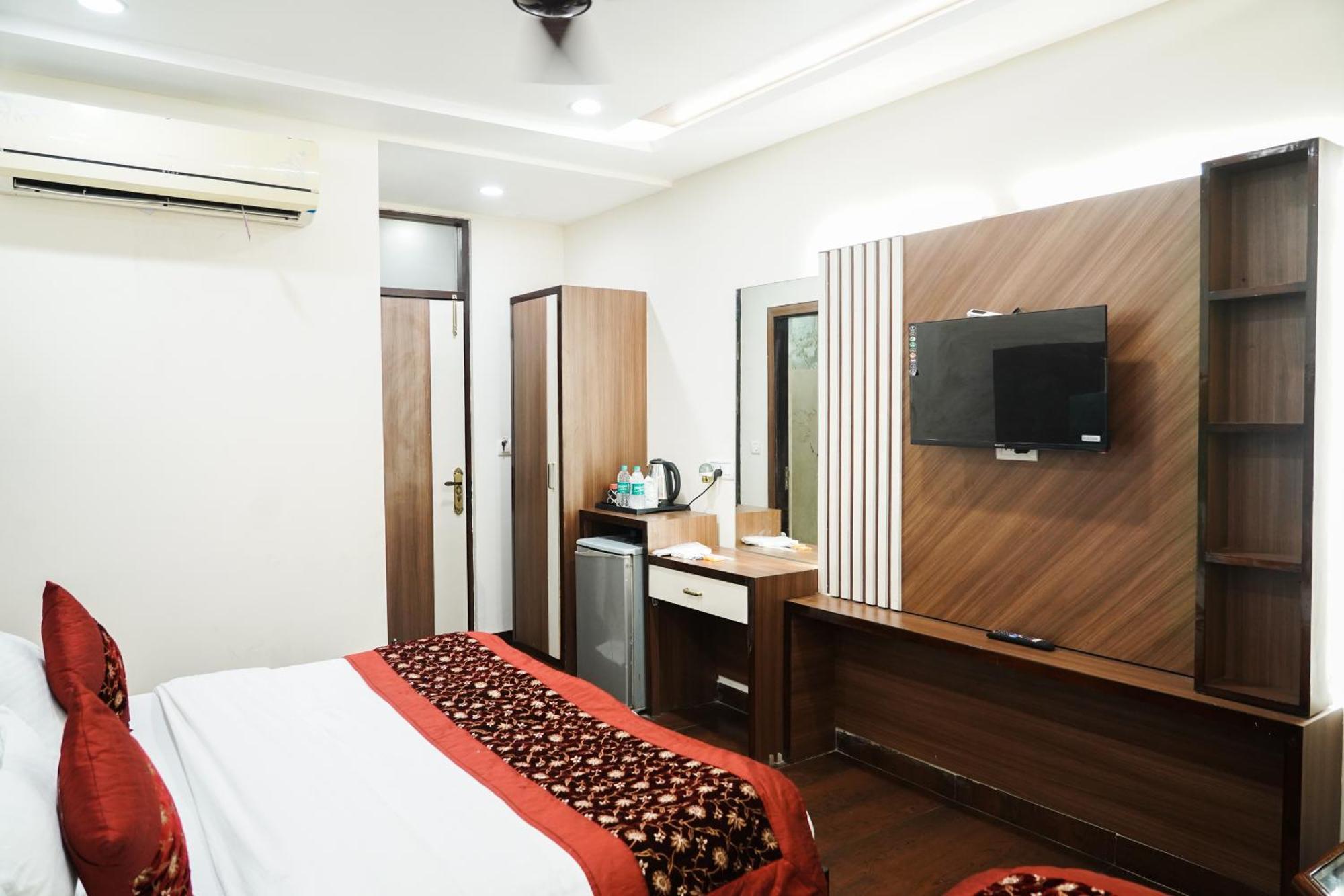 Hotel Batra Home Nizamuddin Νέο Δελχί Εξωτερικό φωτογραφία