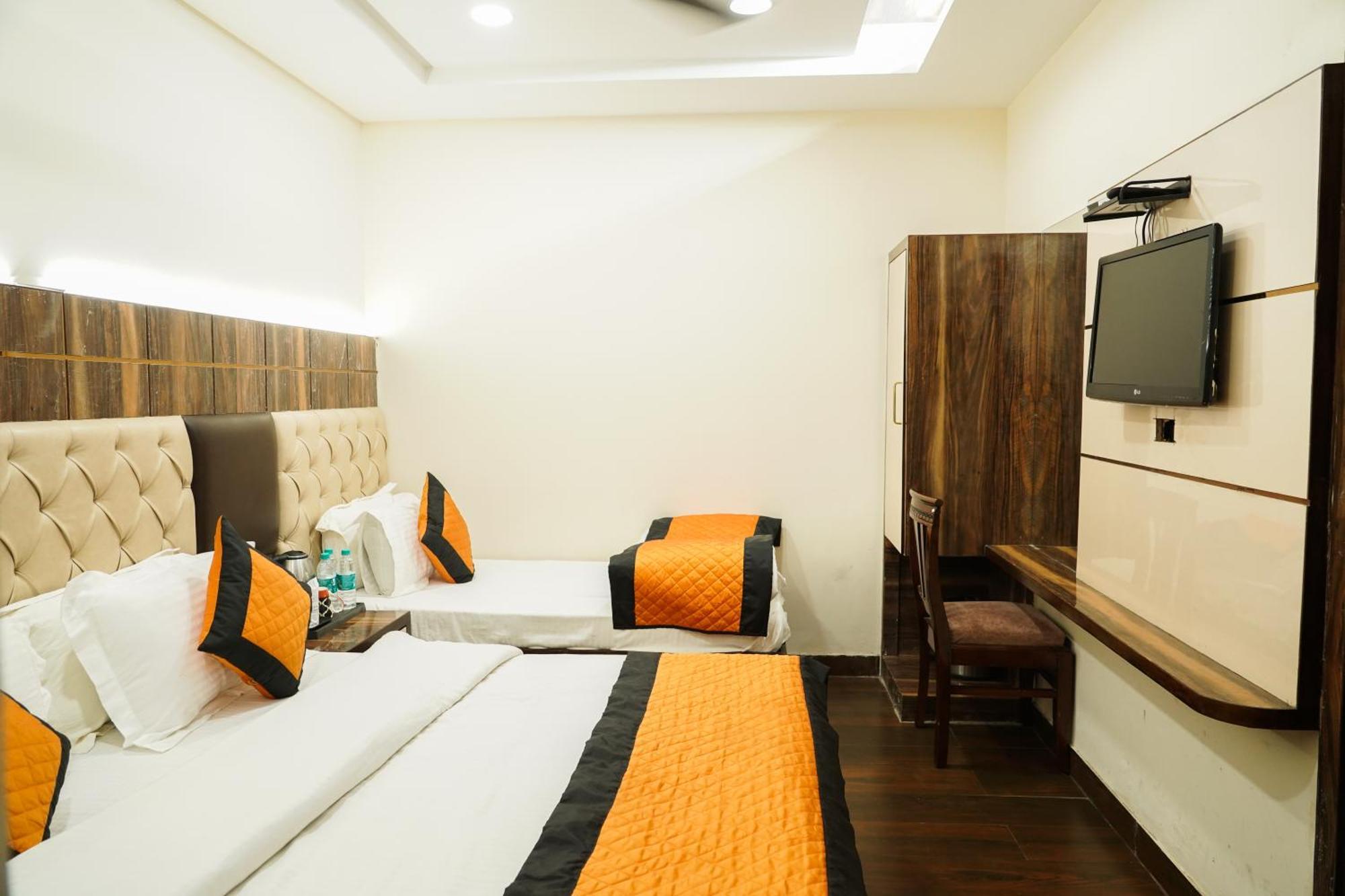 Hotel Batra Home Nizamuddin Νέο Δελχί Εξωτερικό φωτογραφία