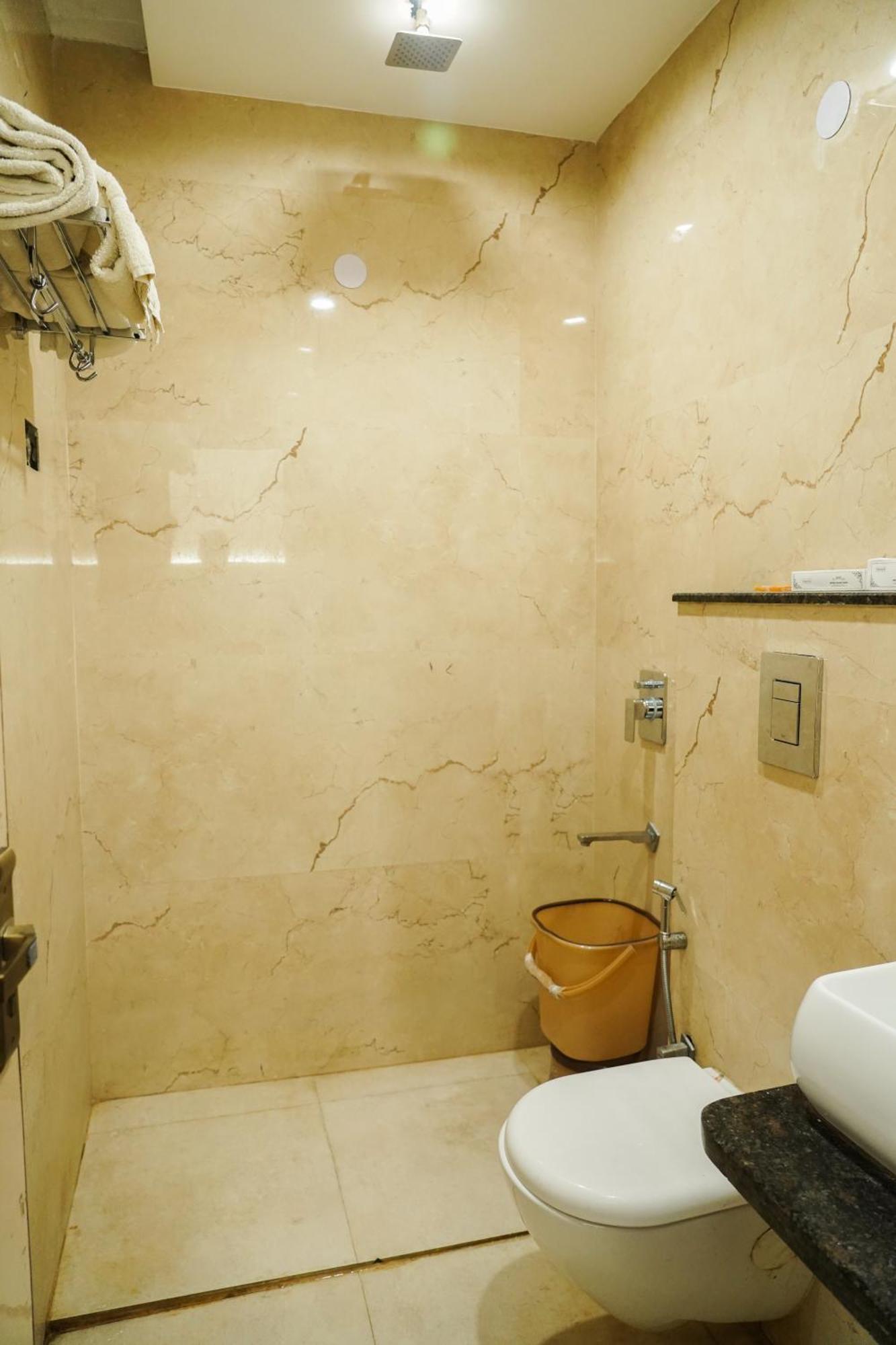 Hotel Batra Home Nizamuddin Νέο Δελχί Εξωτερικό φωτογραφία